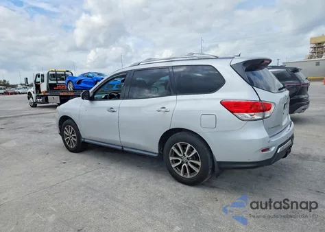 2013 Nissan Pathfinder S z USA, uszkodzony, nr VIN 5N1AR2MN8DC673758